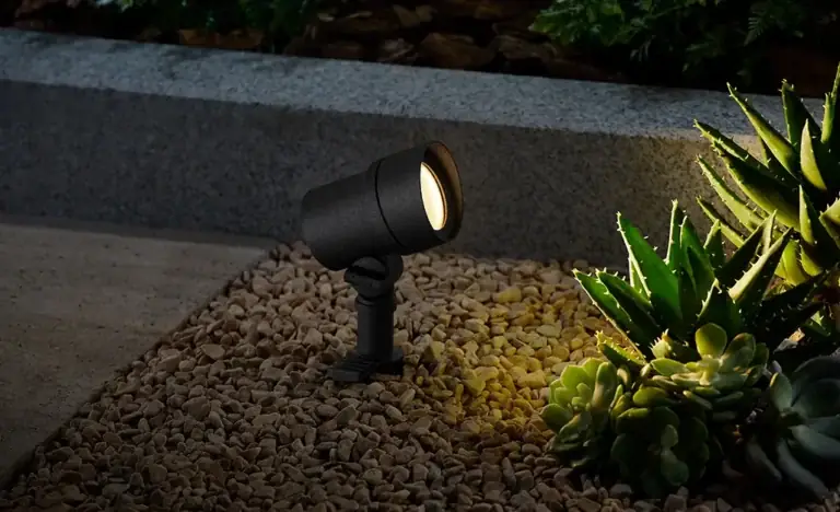 Best Landscape Lighting for Gardens: Definitive Expert Guide