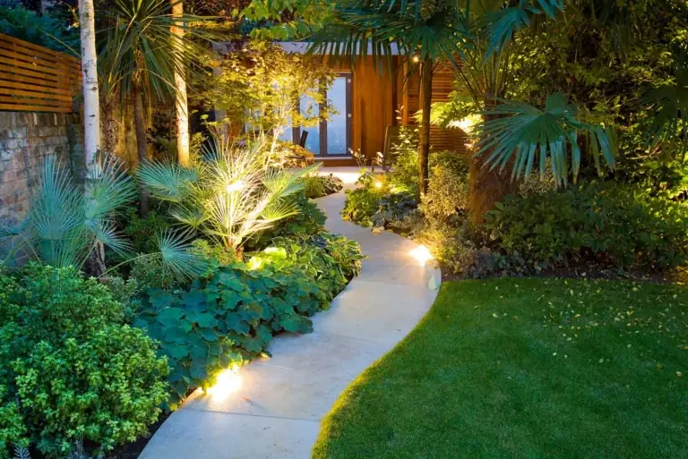 Boutique Landscape Lighting USA Expert Guide