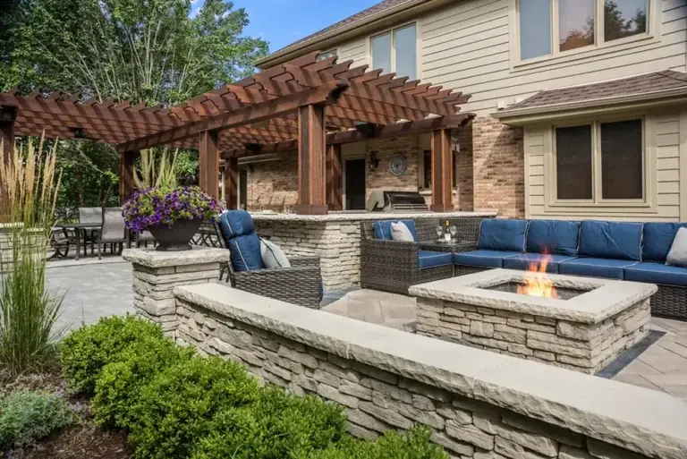 Top Backyard Retreats in America Expert Guide
